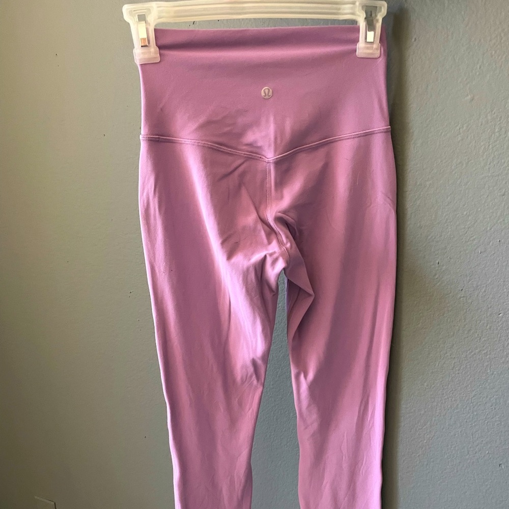 ❌SOLD❌ Wisteria Purple align lululemon leggings 28” - Like New!